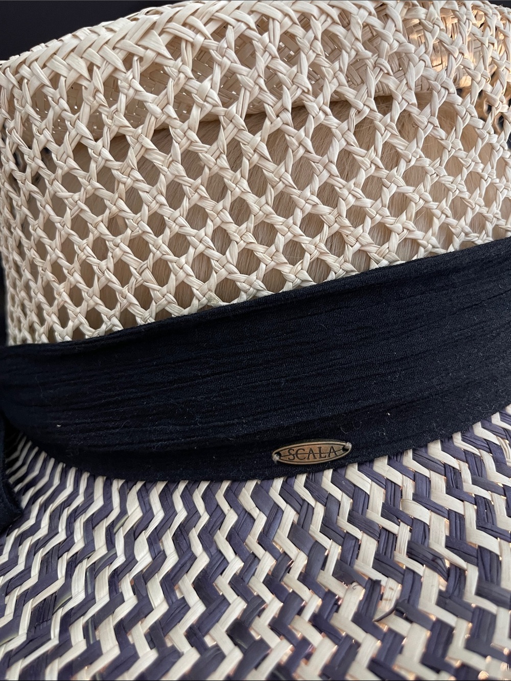 Women’s Wide-Brim Straw Hat with Black Band - Neutral By Scala - Picture 3 of 10